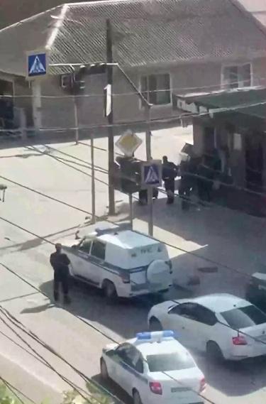 杨帆配资 俄罗斯达吉斯坦共和国首府发生枪击事件，三名警察死亡