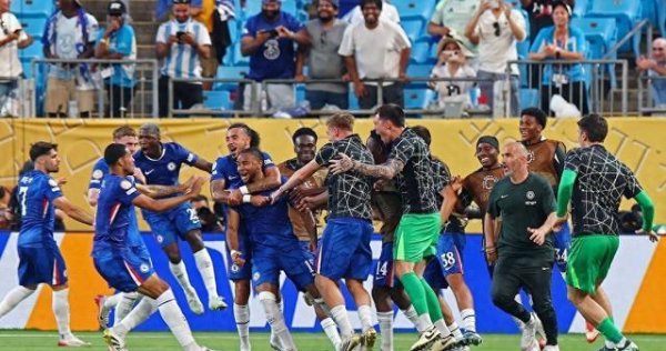 股升网 暴揍巴黎！帕尔默惊艳全场，切尔西豪夺冠军，恩里克掌掴爆发冲突