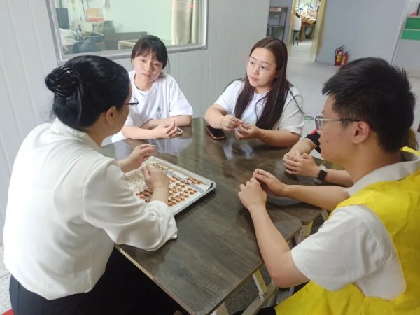 金御网 汕头濠江：【百千万工程“濠”实践】“玉艺同行” 焕活非遗新生 青春力量赋能文化振兴